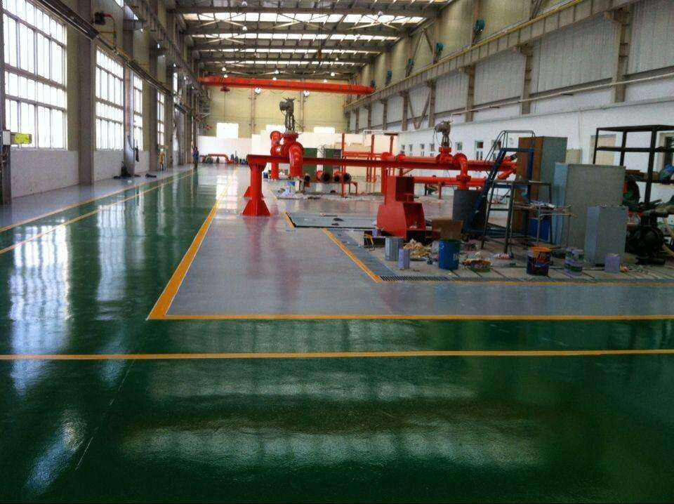 青岛彩色防滑路面是兼具